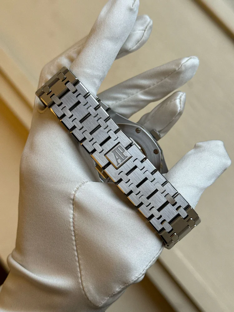 Audemars Piguet Royal Oak Selfwinding Box+Papers 2015